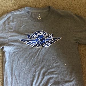 3/20$ nike jordan shirt